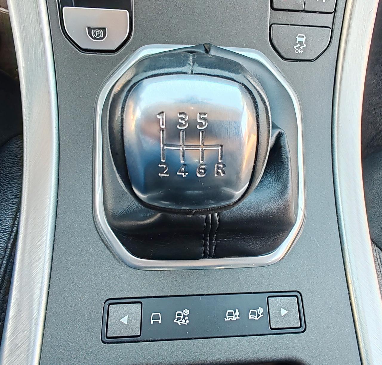 Land Rover Range Evoque 2.2 TD4 5p. Pure