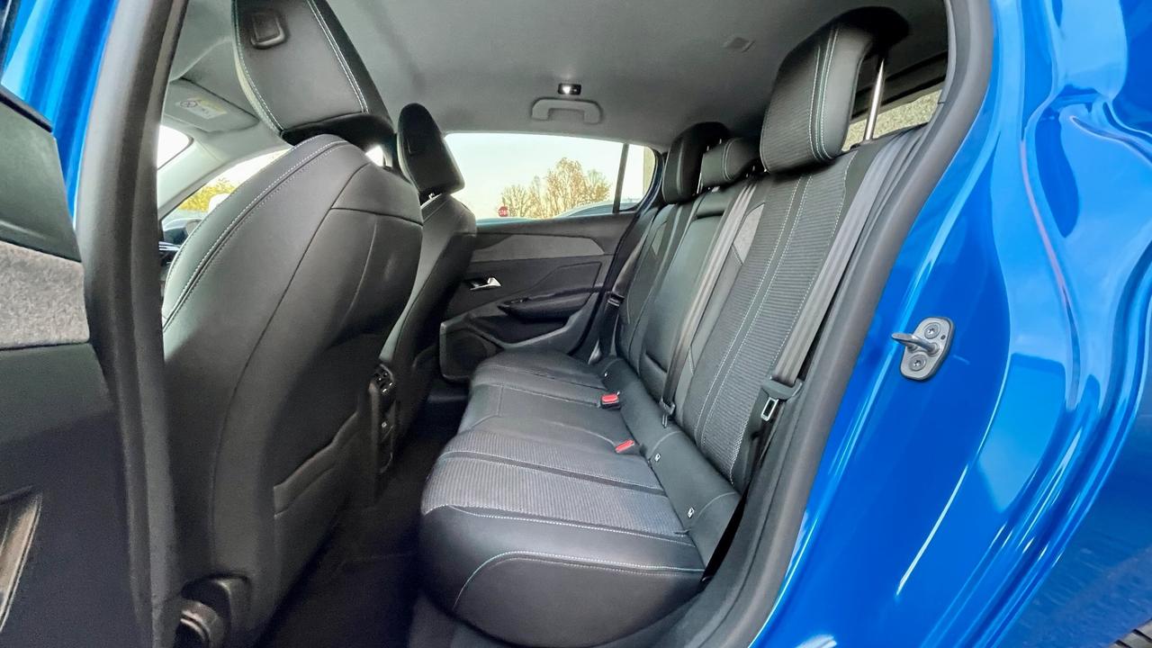 PEUGEOT 308 1.5 BLUEHDI ALLURE PACK 131CV - FULL LED, VIRTUAL COCKPIT, NEOPATENTATI