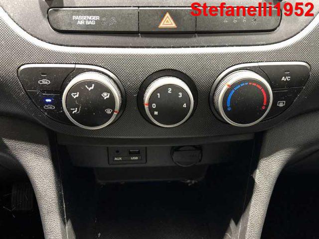 HYUNDAI i10 II 2017 - 1.0 Classic