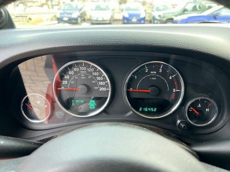 Jeep Wrangler 2.8 CRD DPF Sahara Auto