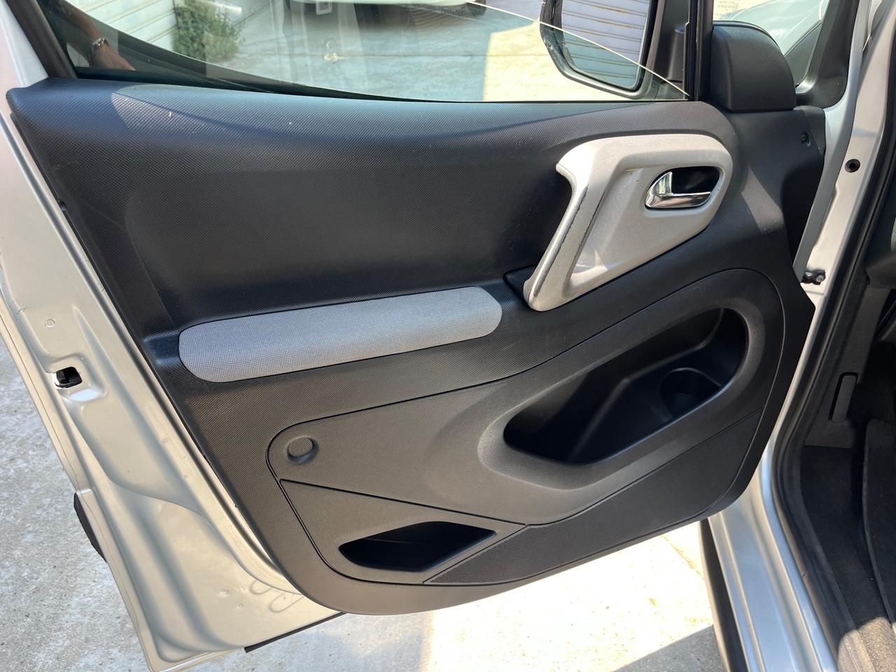 Peugeot Partner Tepee 1.6 VTi 120CV Outdoor GPL