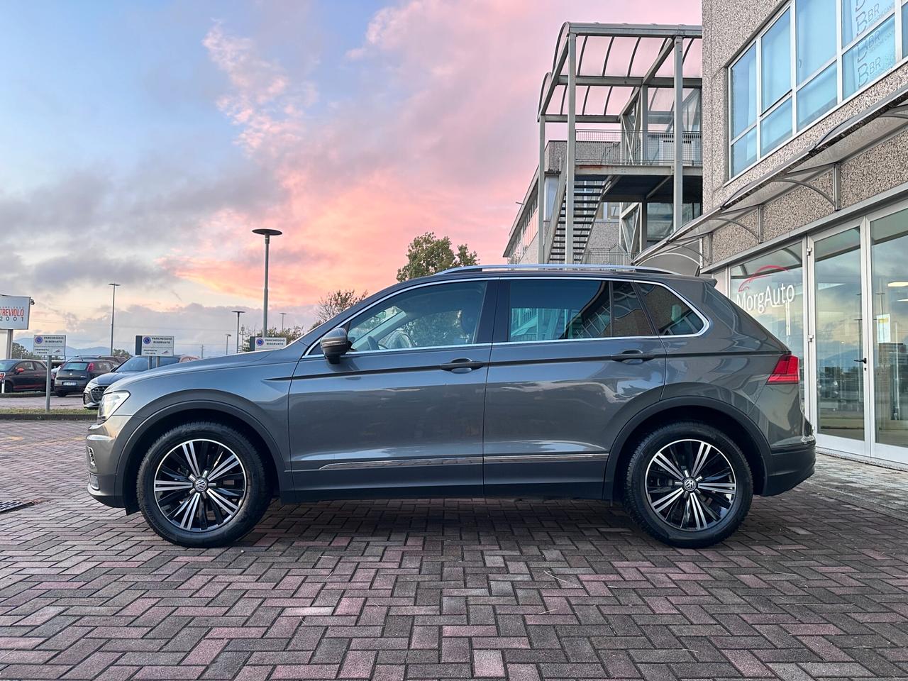 VW TIGUAN 1.6TDI 116CV EURO6D! FARI FULL LED! ACC NAVIGATORE