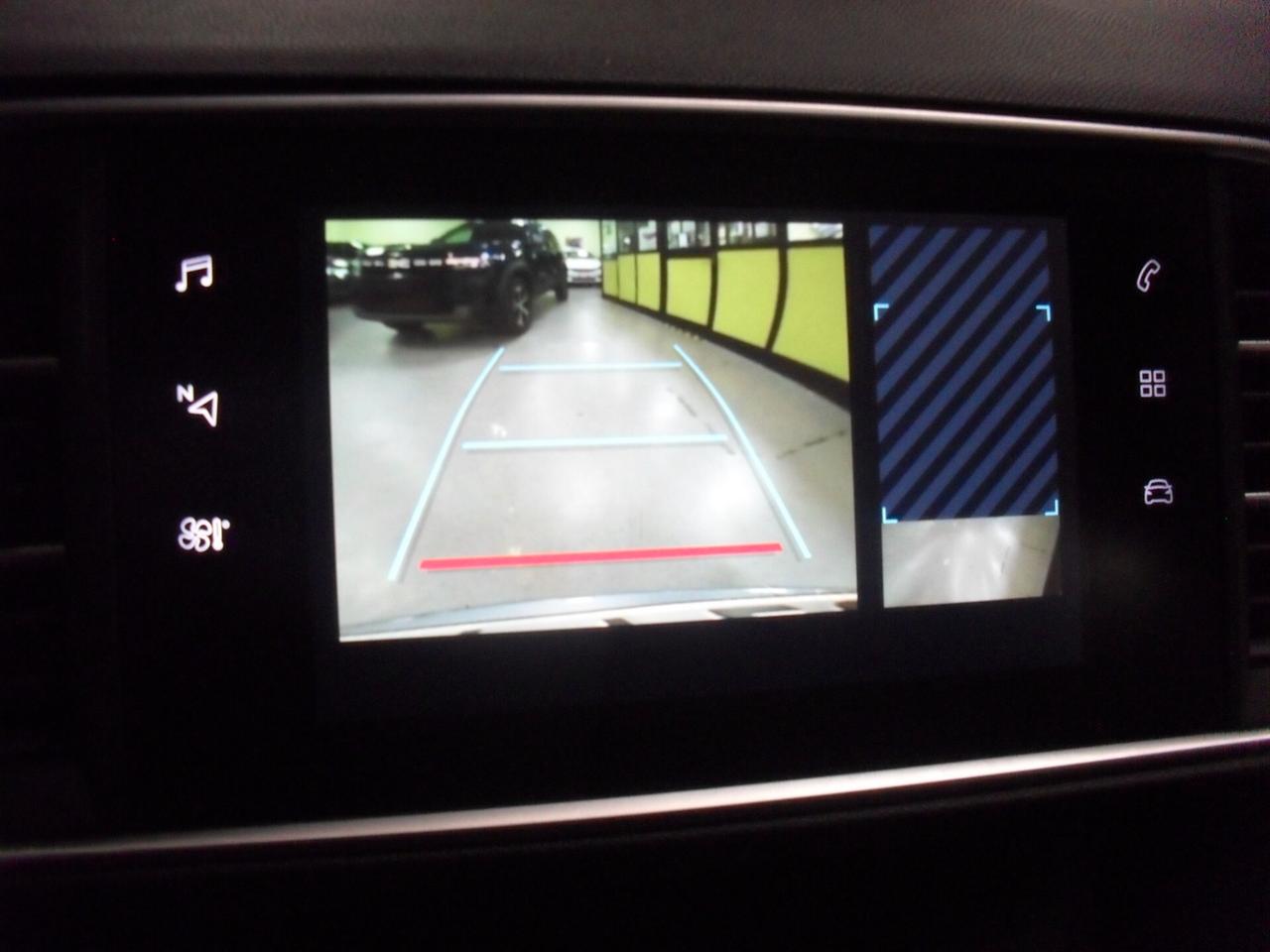 Peugeot 308 BlueHDi 130 S&S Allure