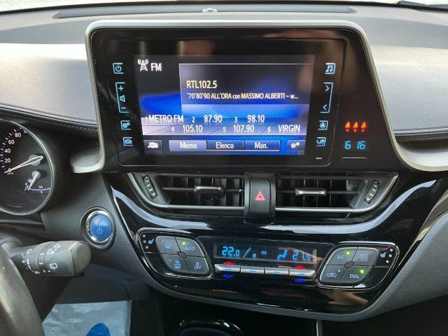 TOYOTA C-HR 1.8 Hybrid E-CVT Trend
