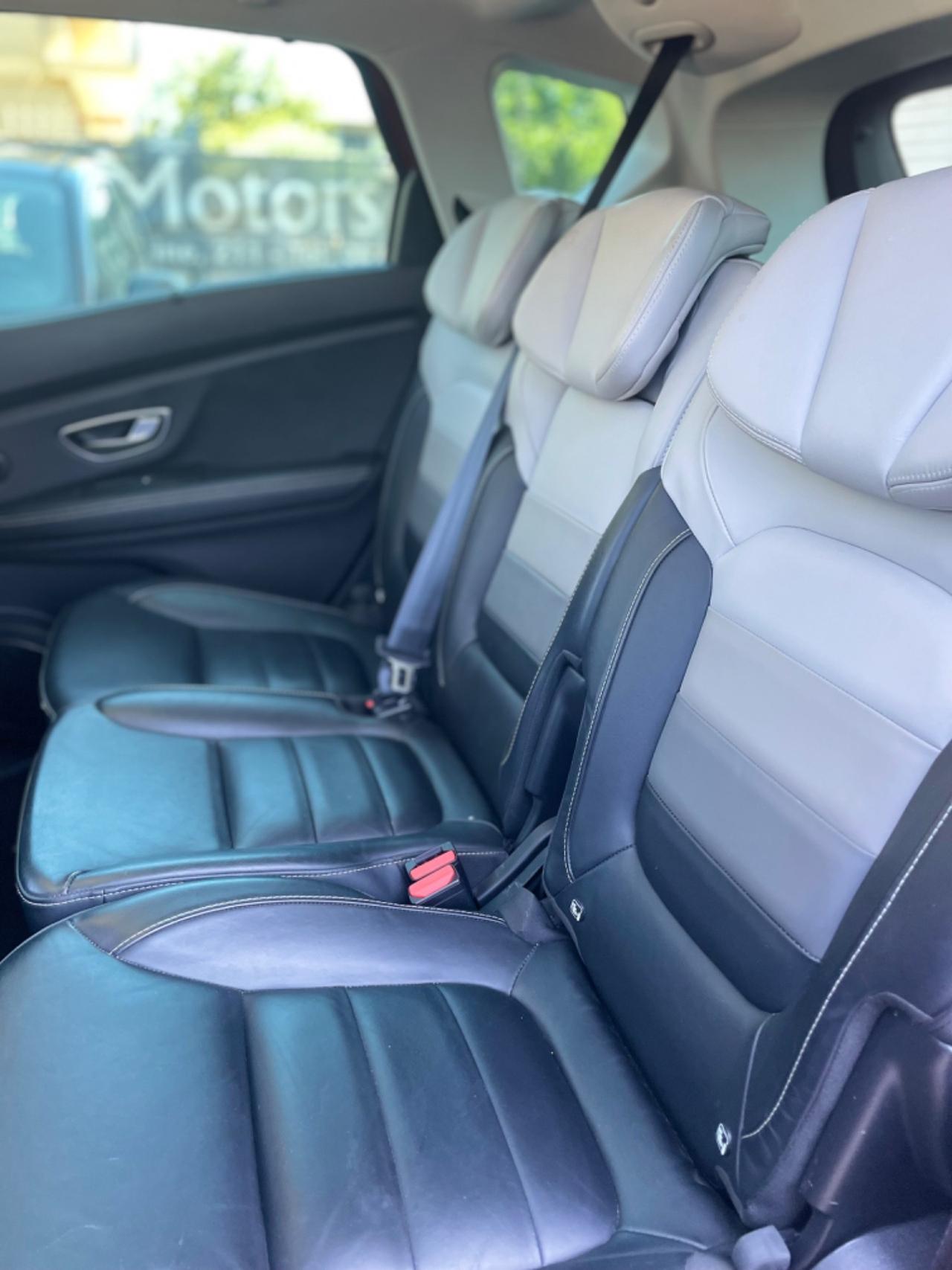 Renault Scenic Scénic Blue dCi 120 CV EDC Initiale Paris