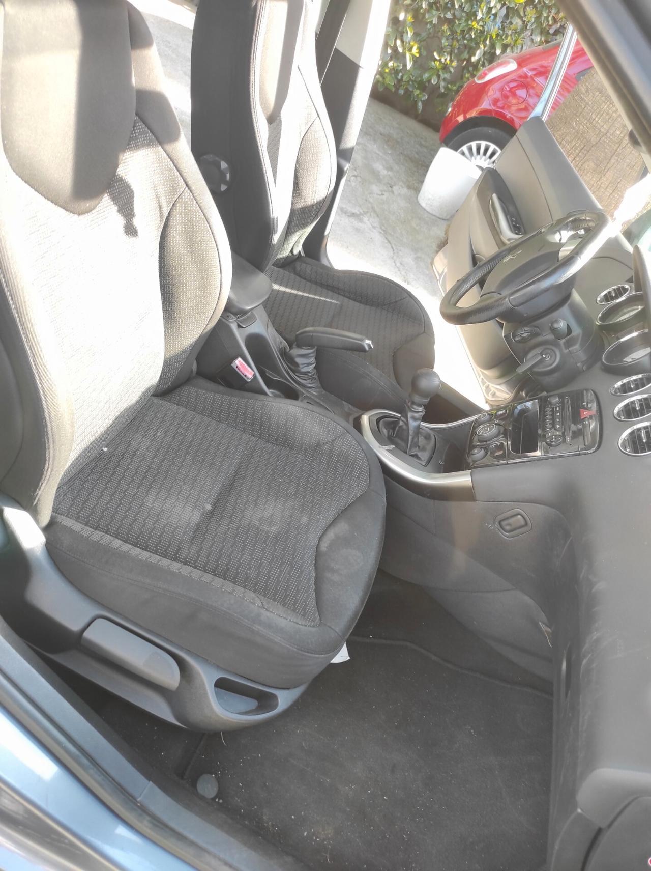 Peugeot 308 2011 1.6 HDI 110CV TETTO LEGA