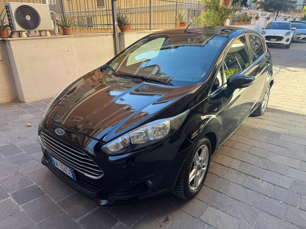FORD Fiesta 1.5 TDCi 75CV 5 porte Titanium