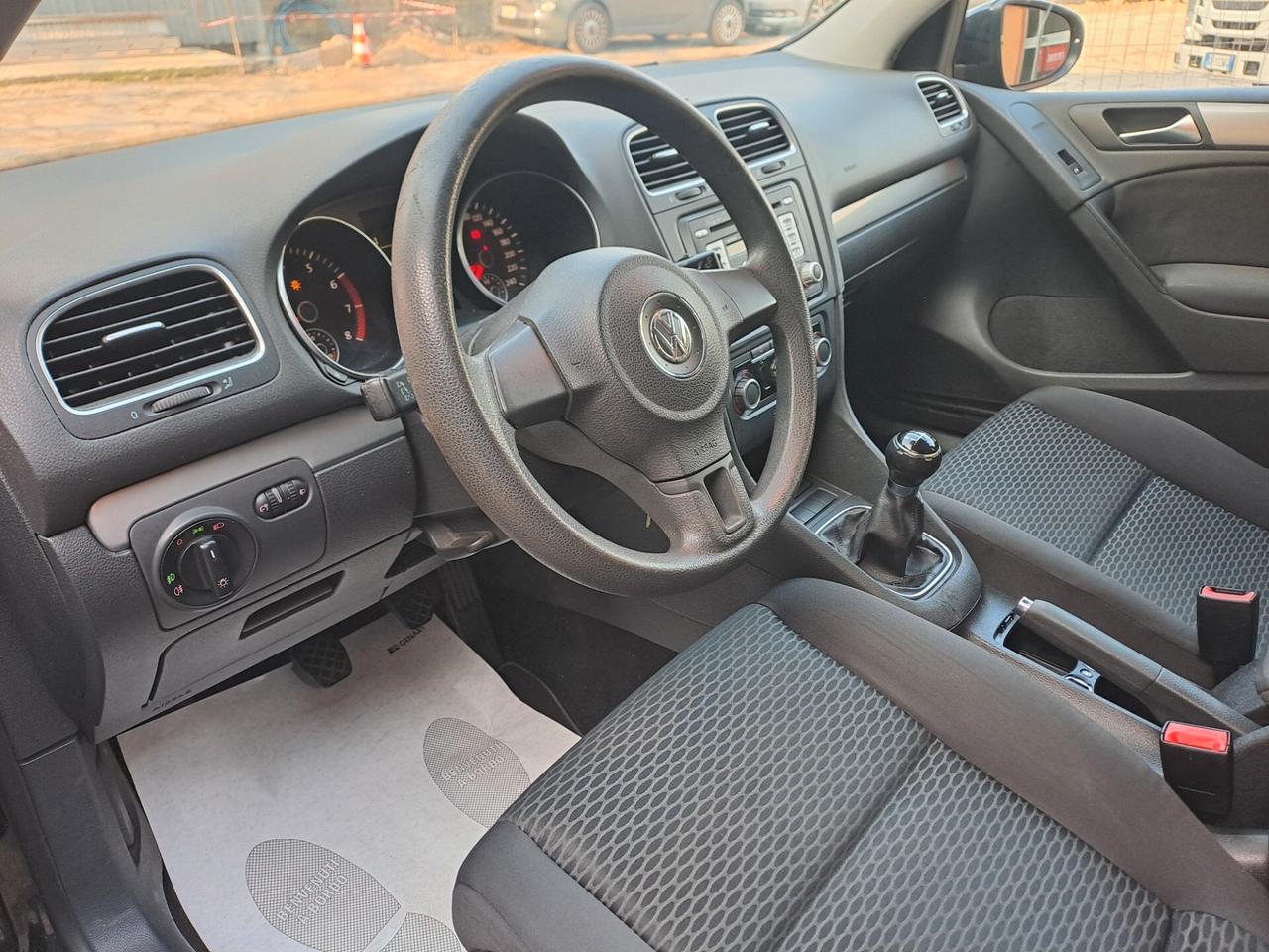 VW GOLF 1.2 BENZINA *OK NEOPATENTATI*