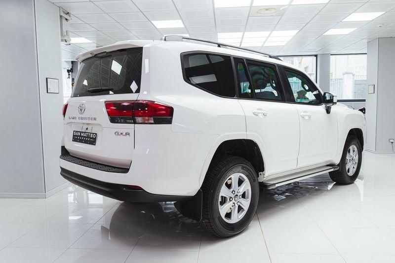 Toyota Land Cruiser LC300 ARMORED B6 *NET PRICE*