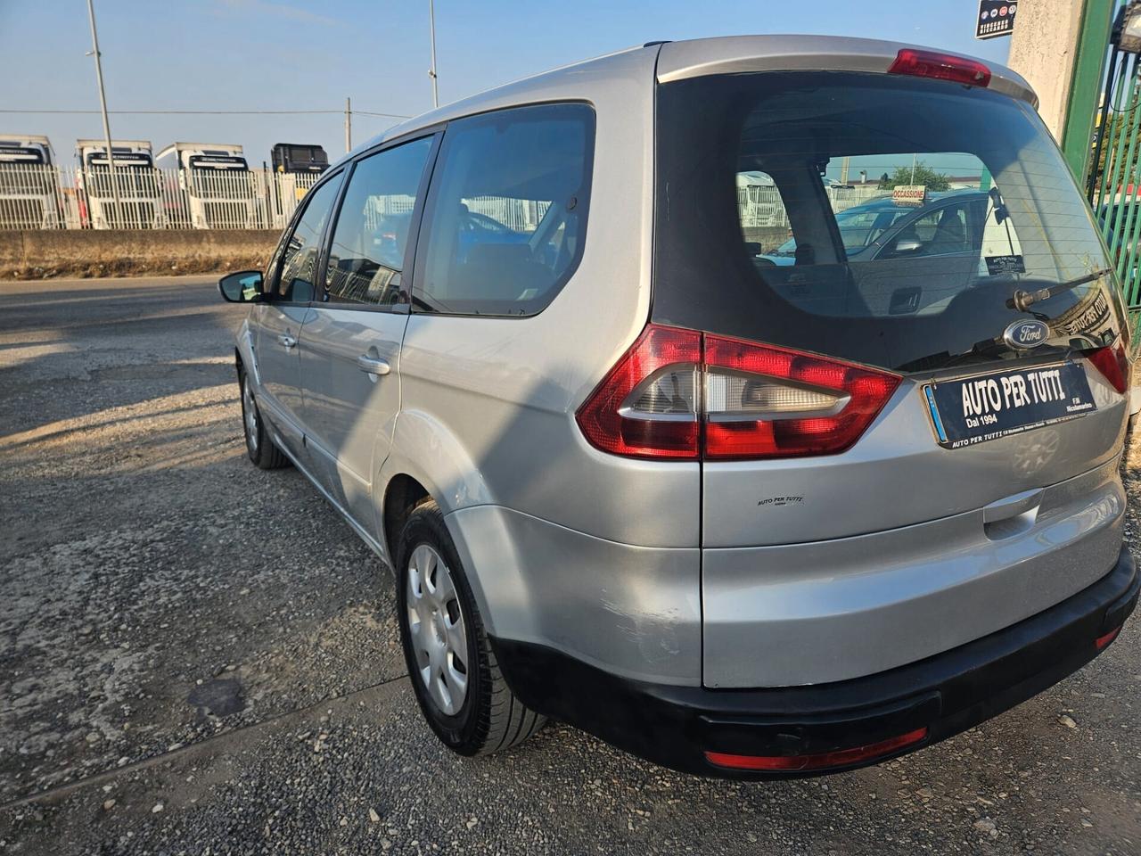 Ford Galaxy 1.8 TDCi 125 CV 7 POSTI