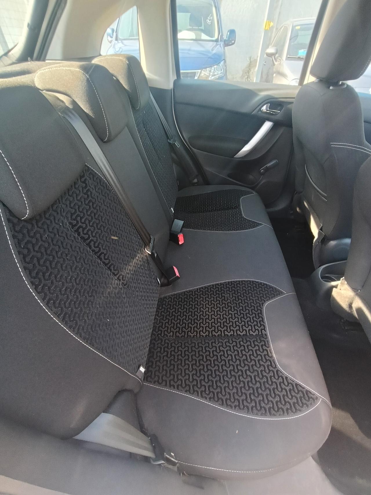 Citroen C3 1.6 HDi 90 Exclusive Style