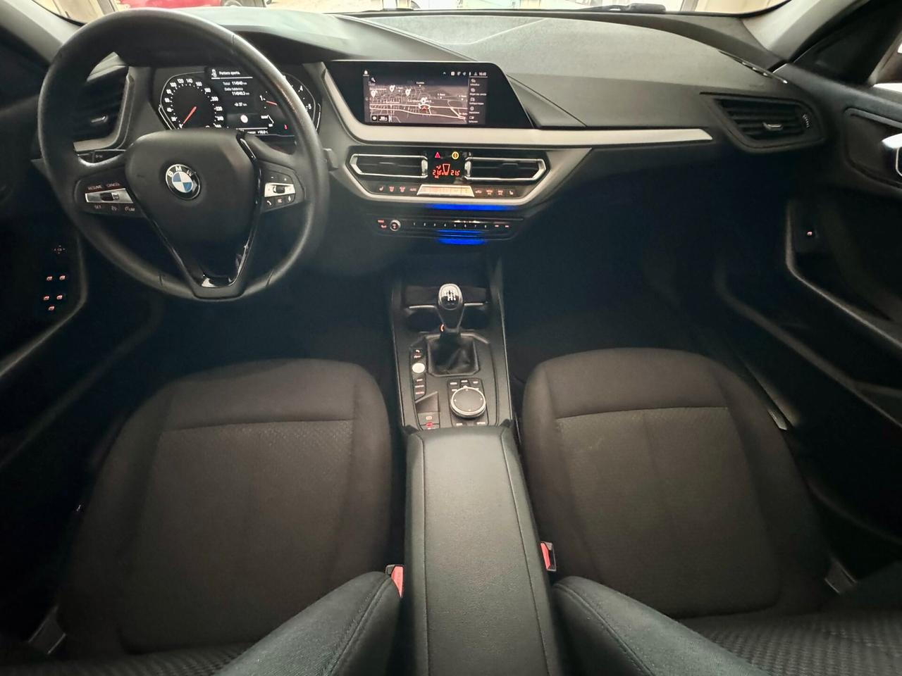 Bmw 116 116d 5p. Business Advantage - 2020