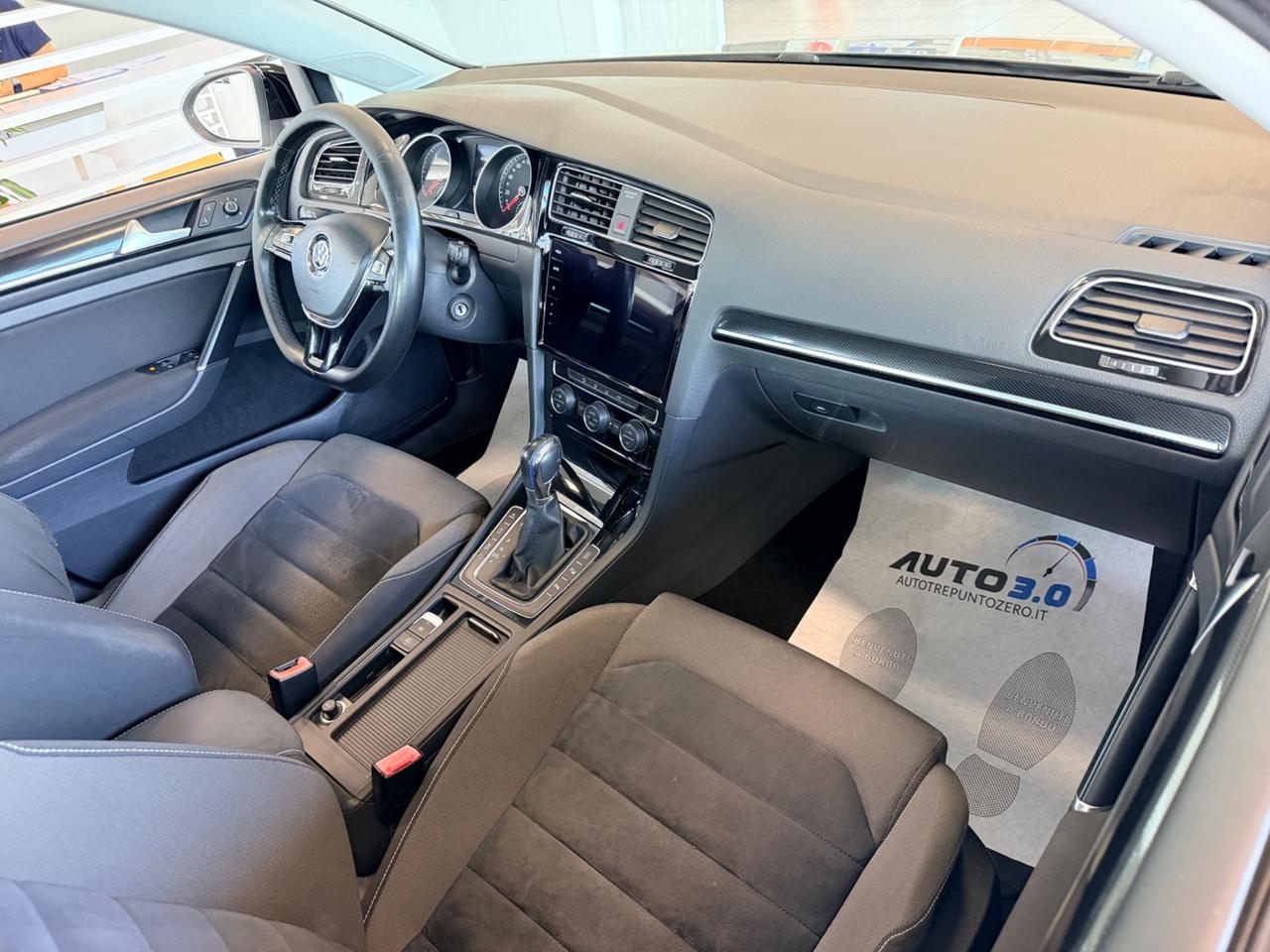 Volkswagen Golf Variant Business 1.6 TDI 110 CV DSG Highline BMT