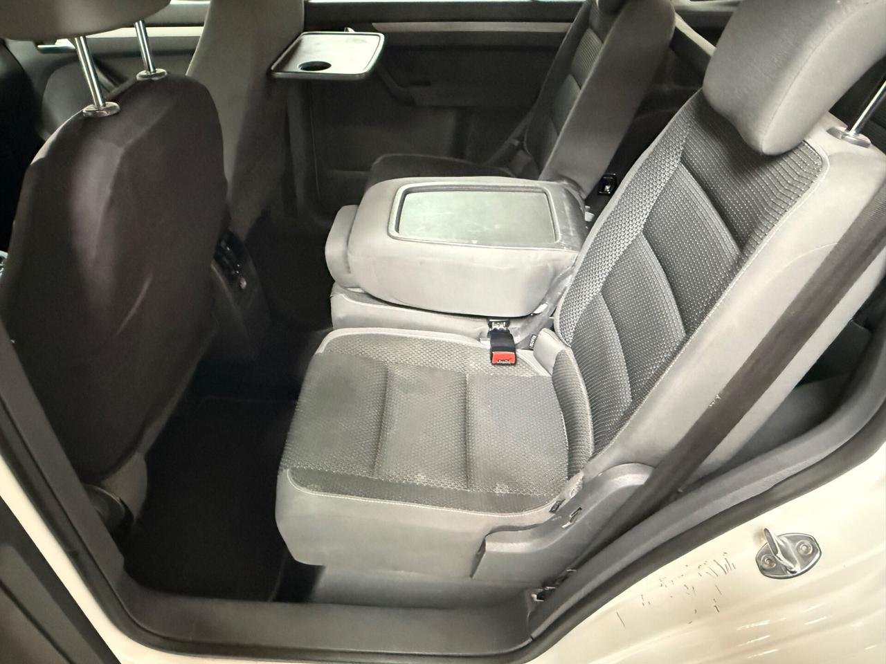 Volkswagen Touran 1.6 TDI 7posti con gancio traino