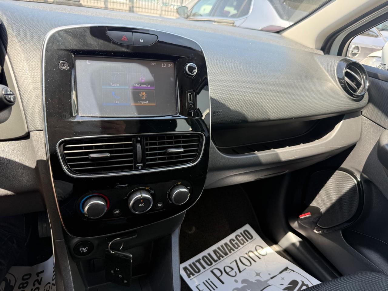Renault Clio 900 TCe 12V 90 CV GPL