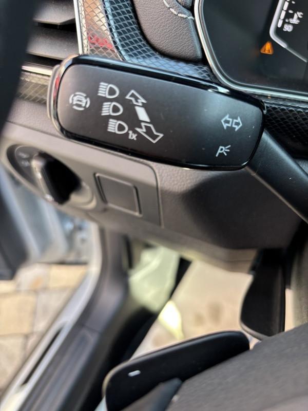 Volkswagen T-Cross 1.0 tsi R-Line 115cv dsg MATRIX-CAM-18"