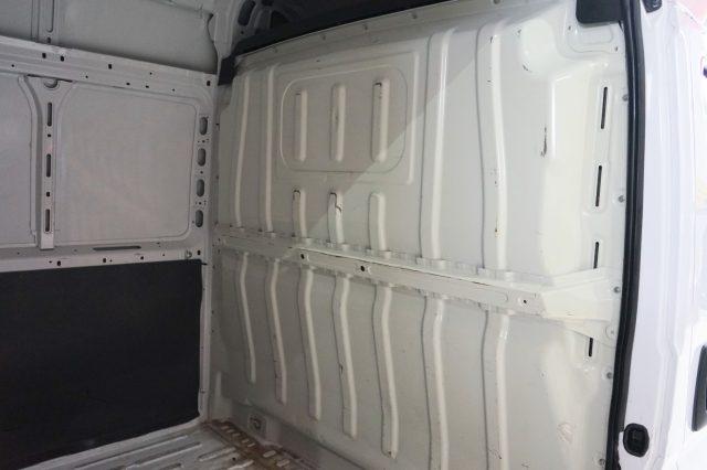 PEUGEOT Boxer 333 2.2 BlueHDi 140 L2H2 UNIPROP.TAGLIANDATO