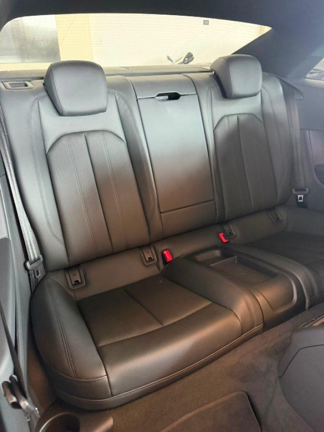 AUDI A5 40 TDI quattro S tronic S line edition