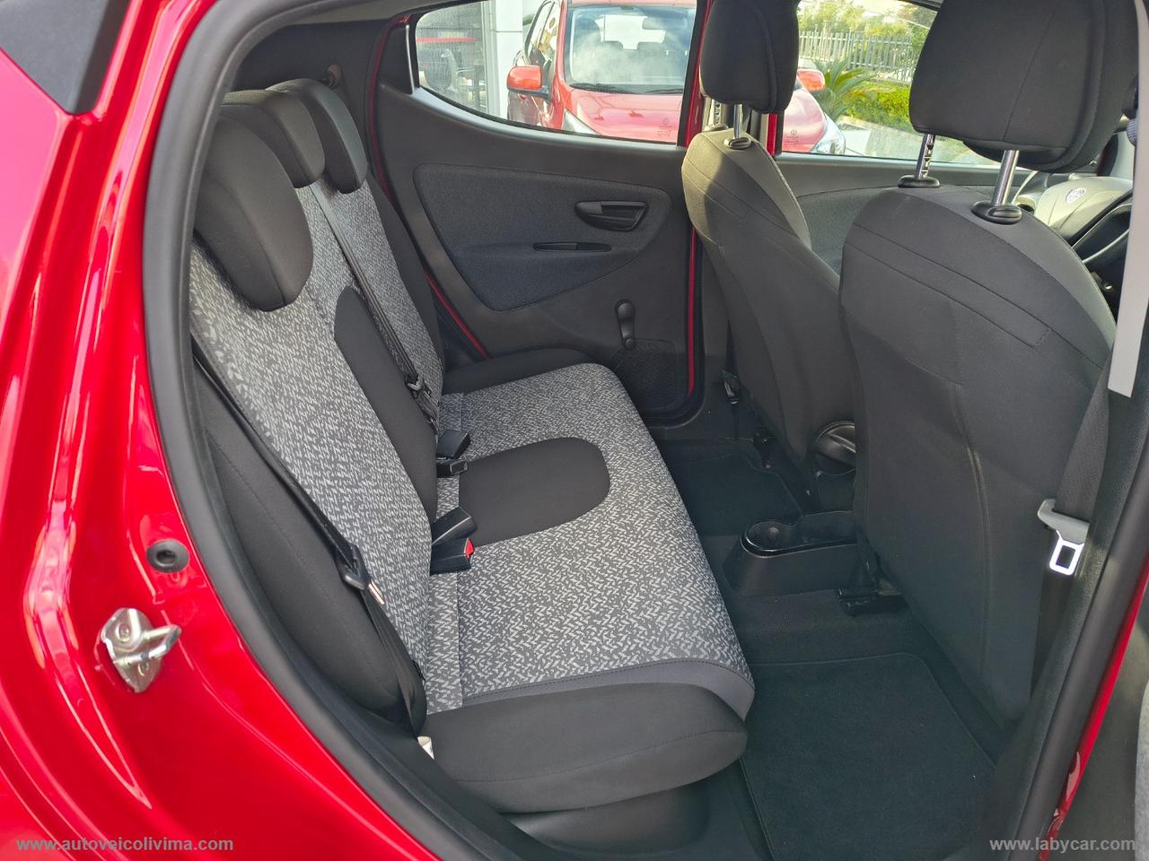 LANCIA Ypsilon 1.2 69 CV 5p. GPL Silver