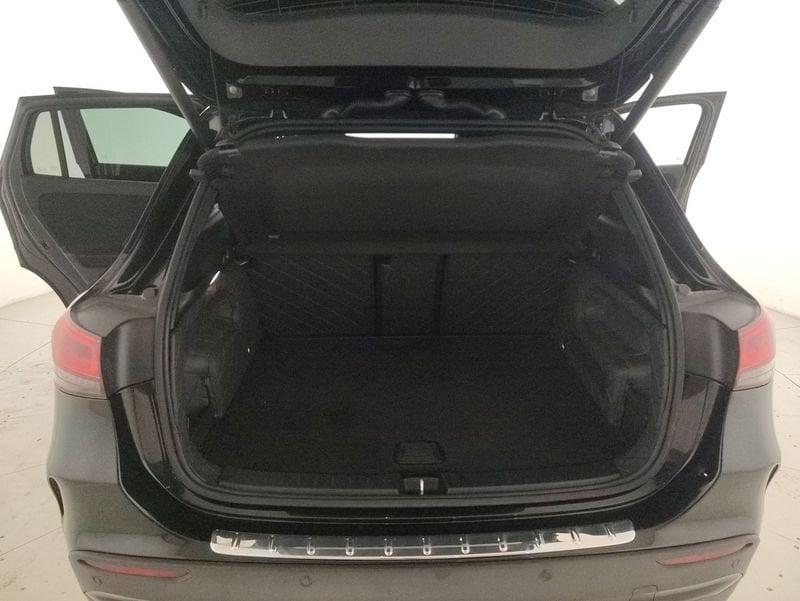 Mercedes-Benz GLA 220 d Premium 4matic auto