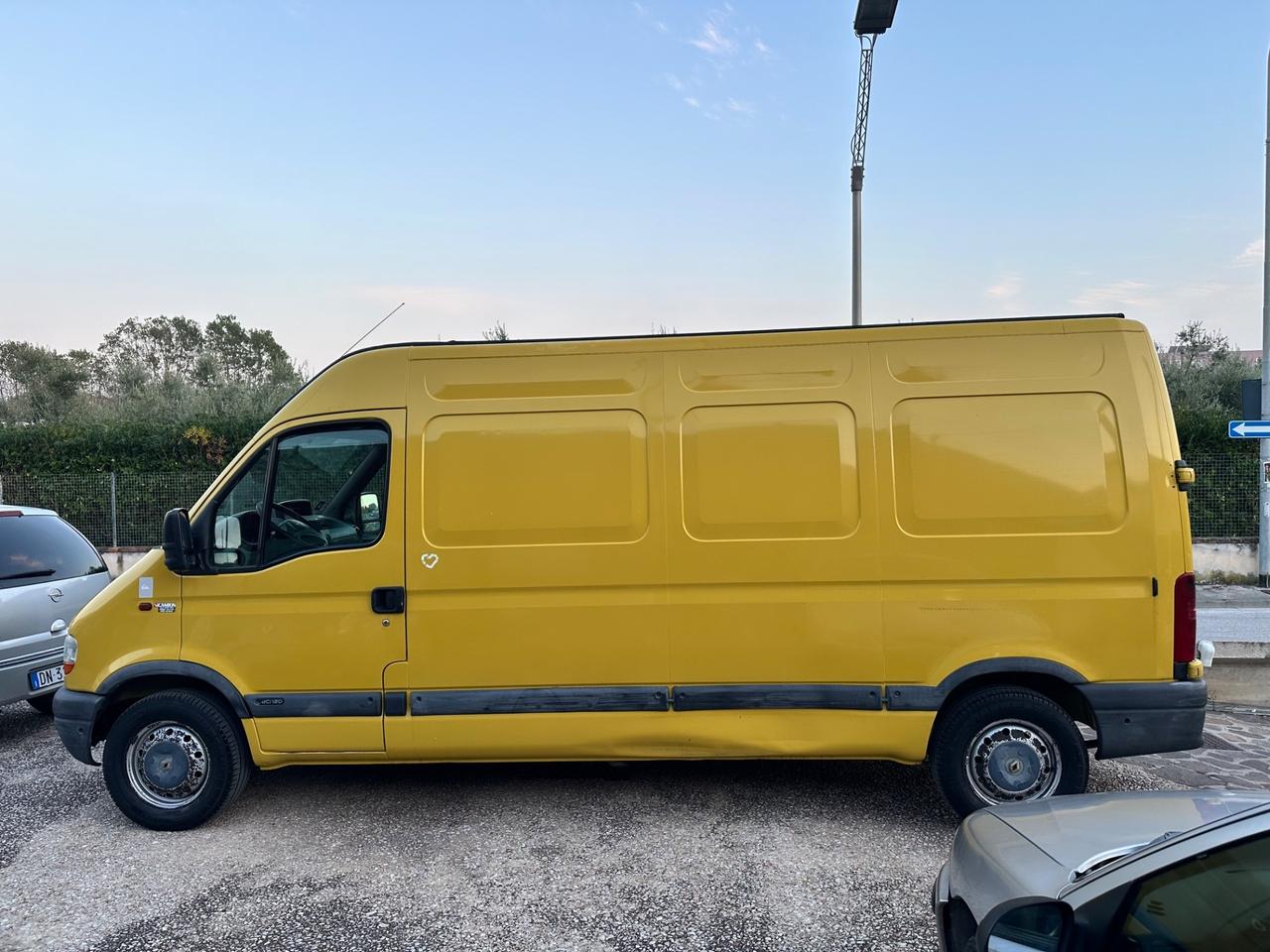 Renault master 2.5 Diesel tetto alto passo lungo