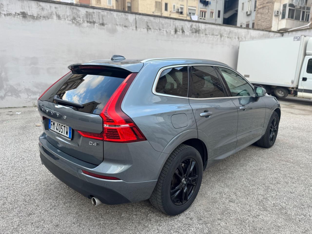 Volvo XC 60 XC60 D4 AWD Geartronic R-design