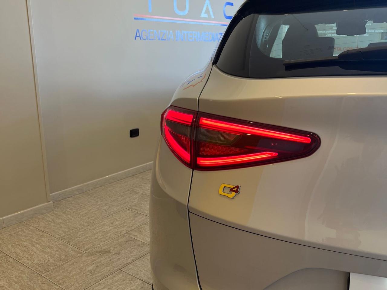 Alfa Romeo Stelvio Business Q4 #50063