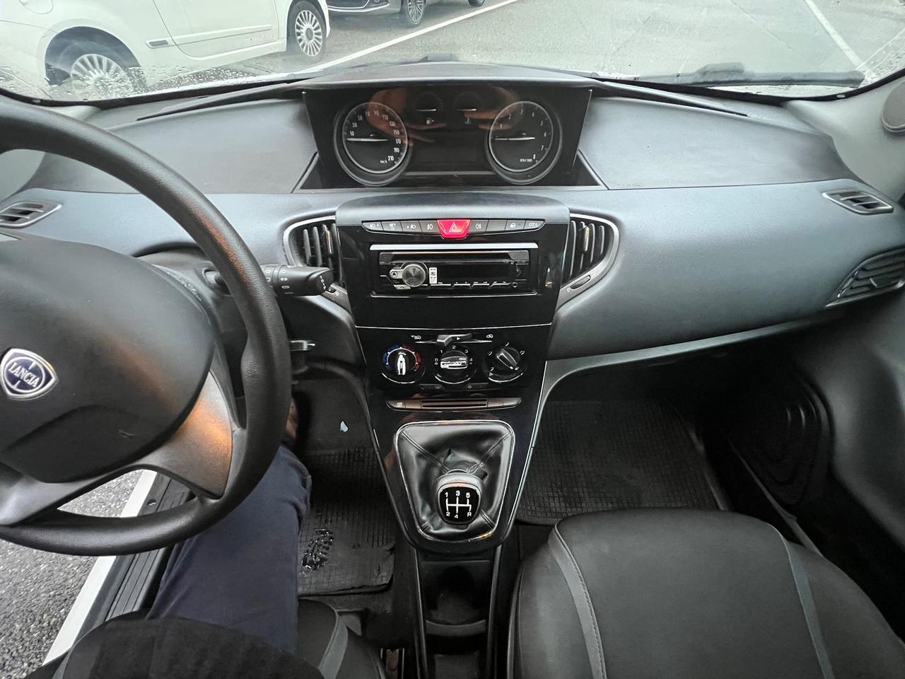 Lancia Ypsilon Silver 1.2 #8395