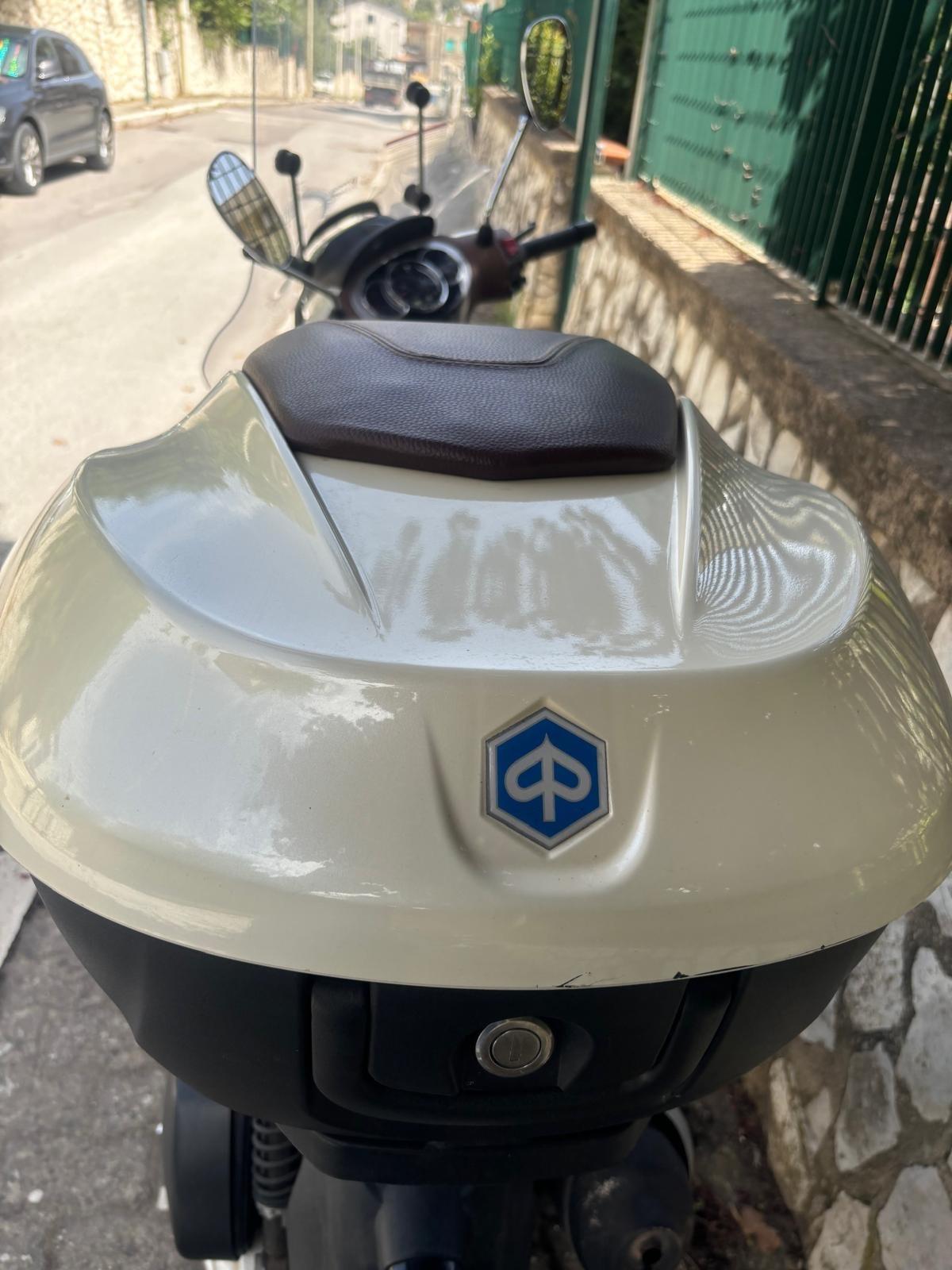 Piaggio Beverly 300 2016
