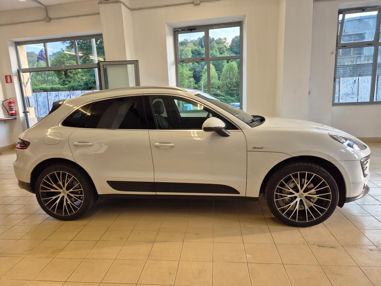 Porsche Macan 3.0 S Diesel STRAFULL LEGGERE BENE