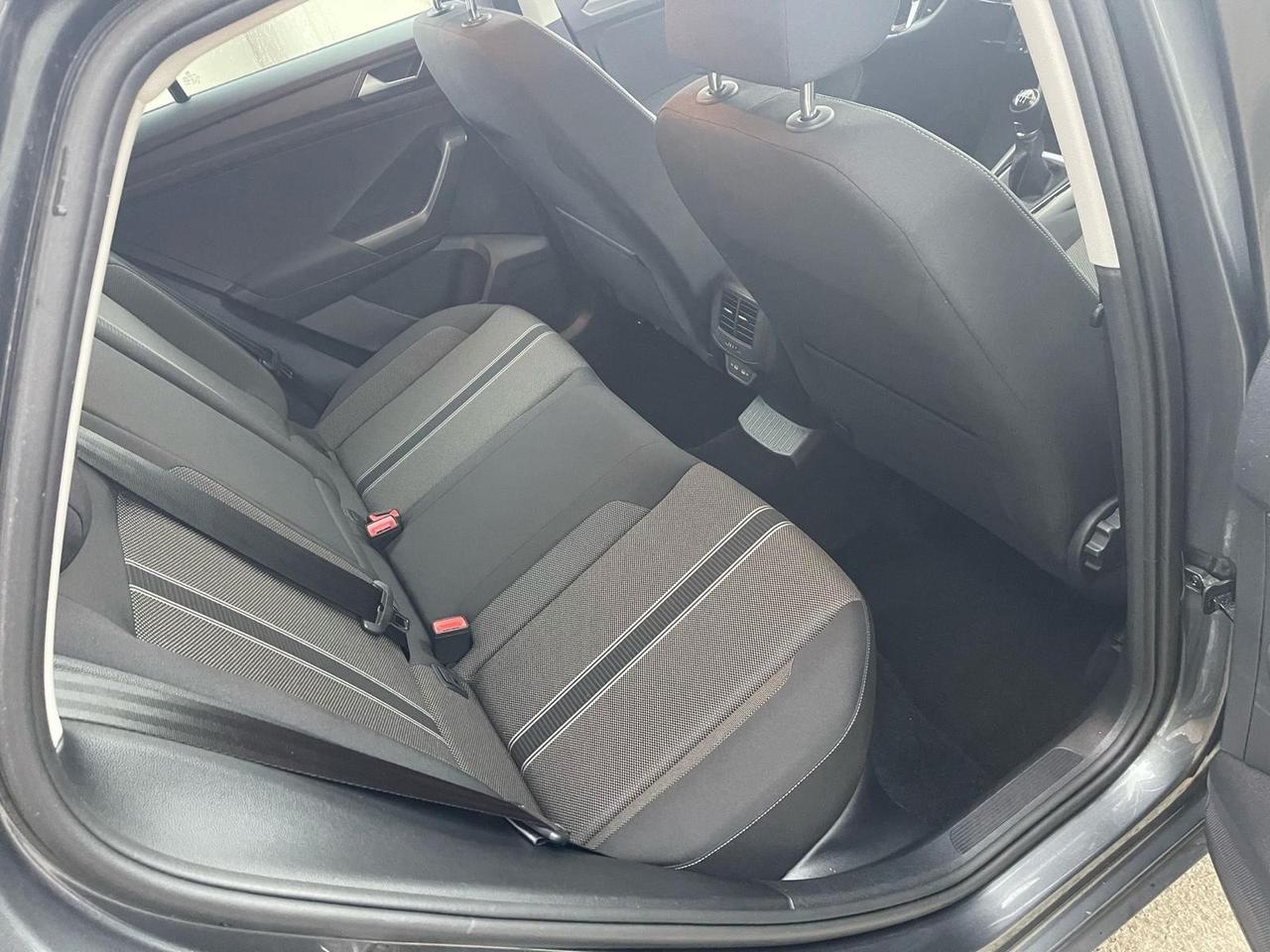 Volkswagen T-Roc 2.0 TDI SCR Business BlueMotion Technology