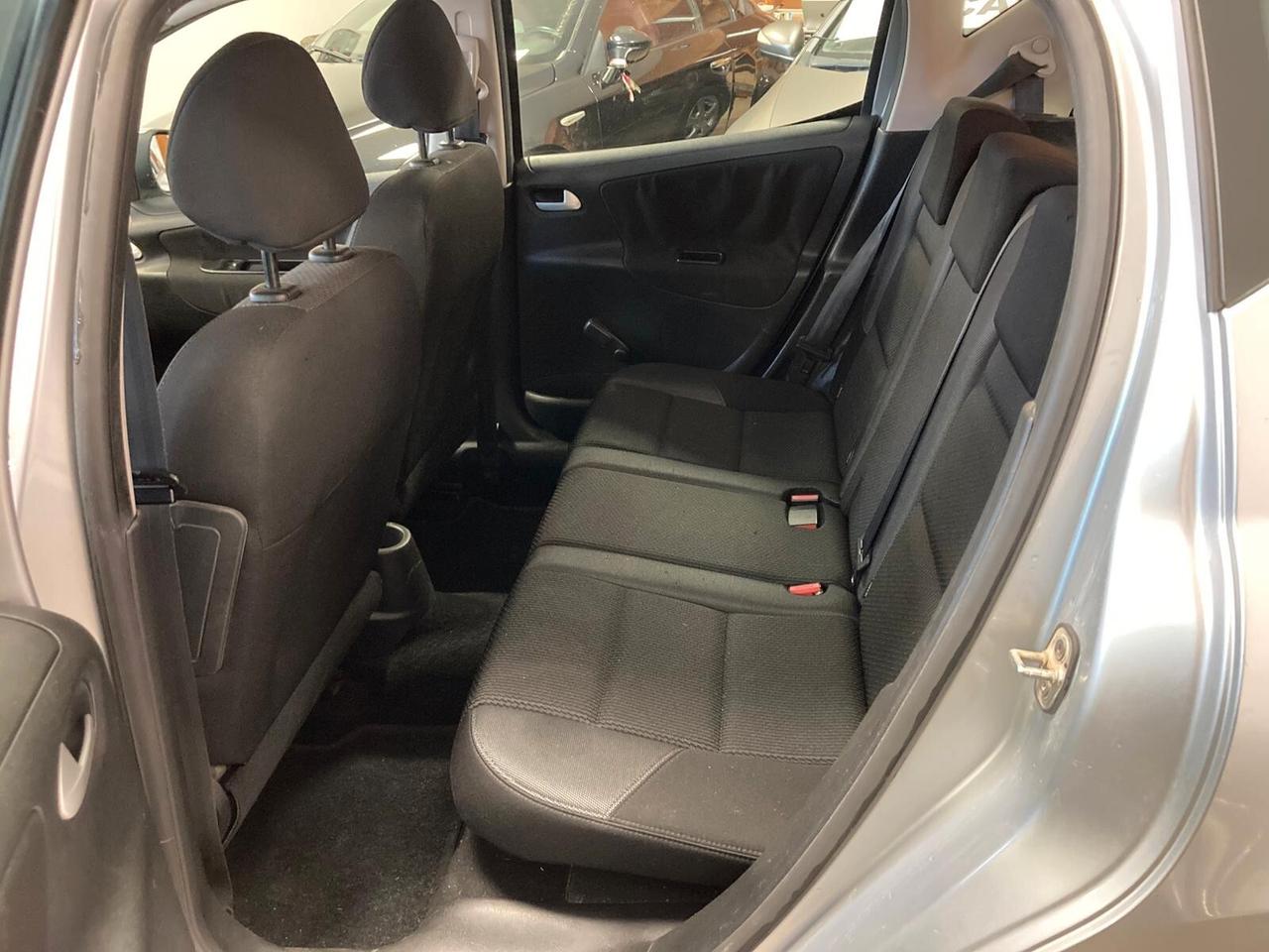 Peugeot 207 1.6 8V HDi 93CV SW X Line