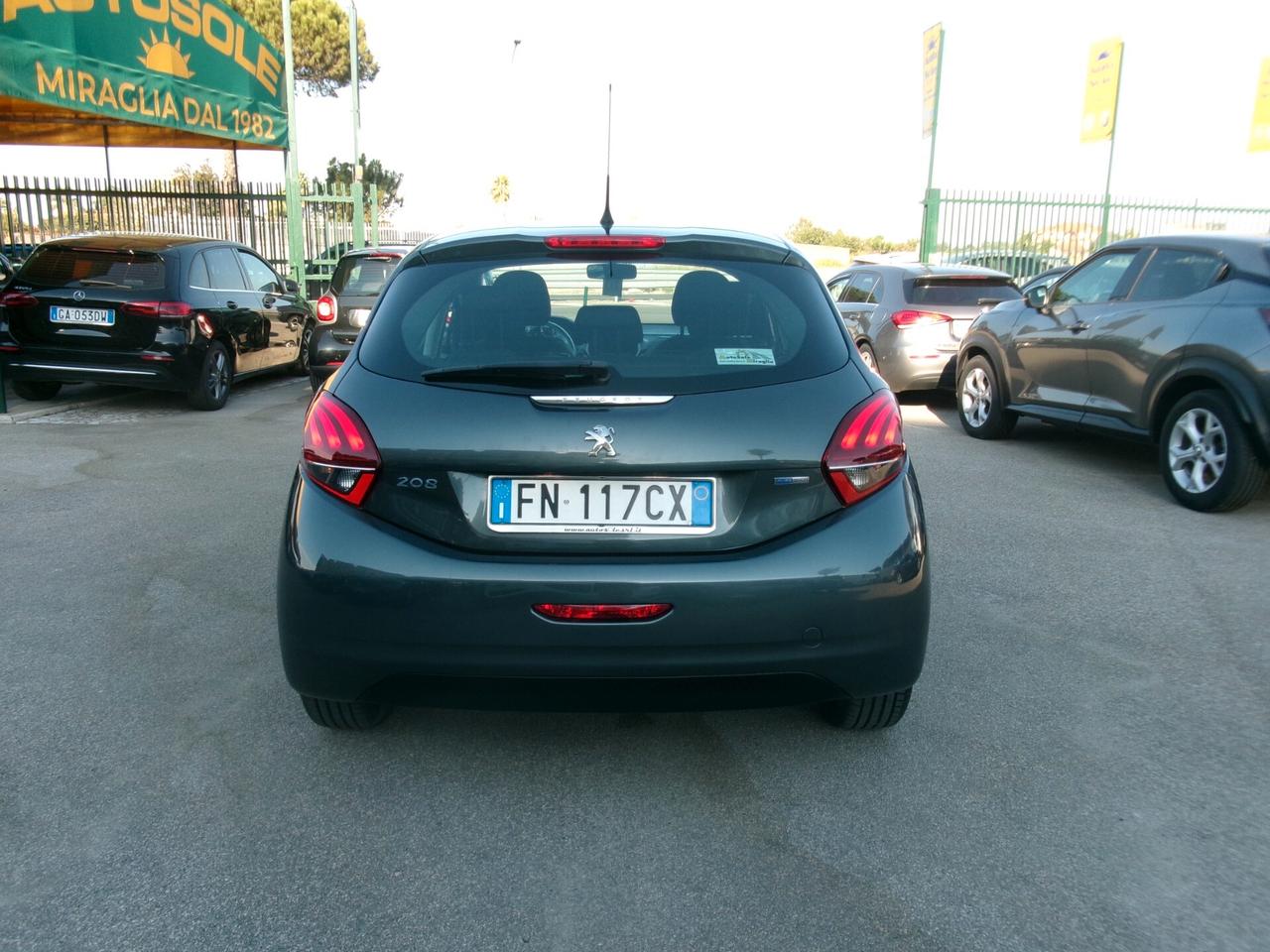 Peugeot 208 1.2 PURETCH 82cv E6 ALLURE 5 PORTE **PERFETTA** 27/12/2017