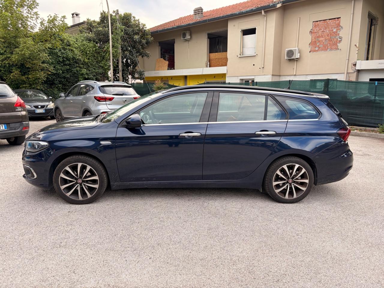 Fiat Tipo 1.6 Mjt S&S SW Lounge