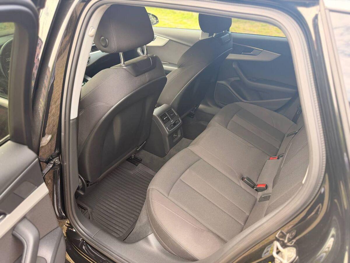 Audi A4 Avant 40 2.0 tfsi mhev S line edition 204cv s-tronic