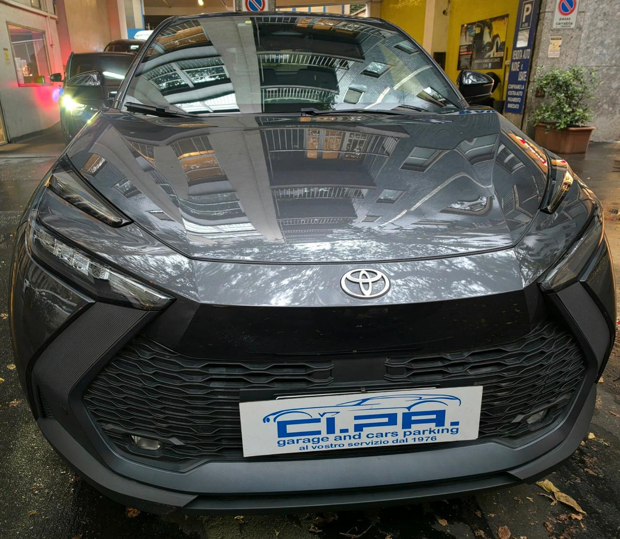 Toyota C-HR 2.0 PHEV Trend