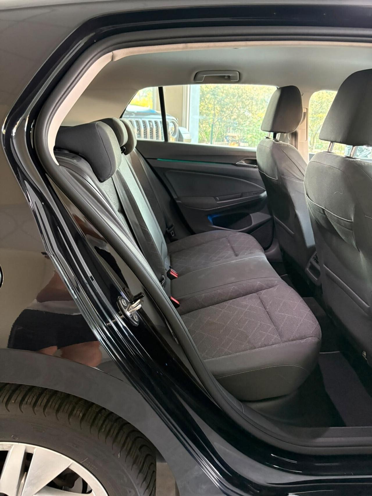 Volkswagen Golf 1.5 TGI DSG Style