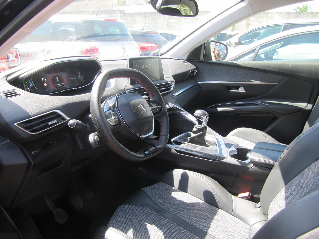 Peugeot 3008 BlueHDi 130 S&S Allure - tetto apribile e panoramico