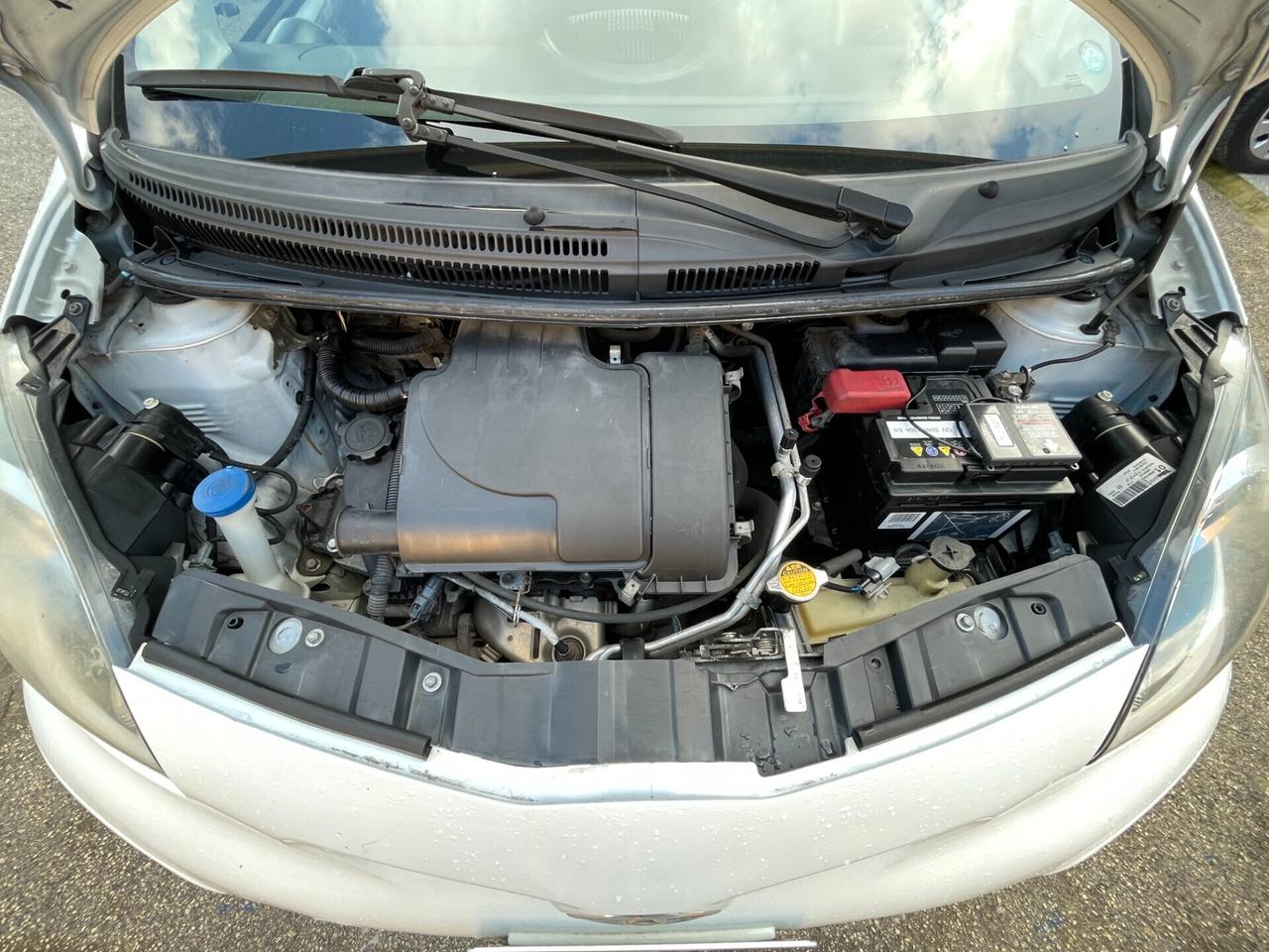 Toyota Aygo 1.0 12V VVT-i 5 porte Now Connect