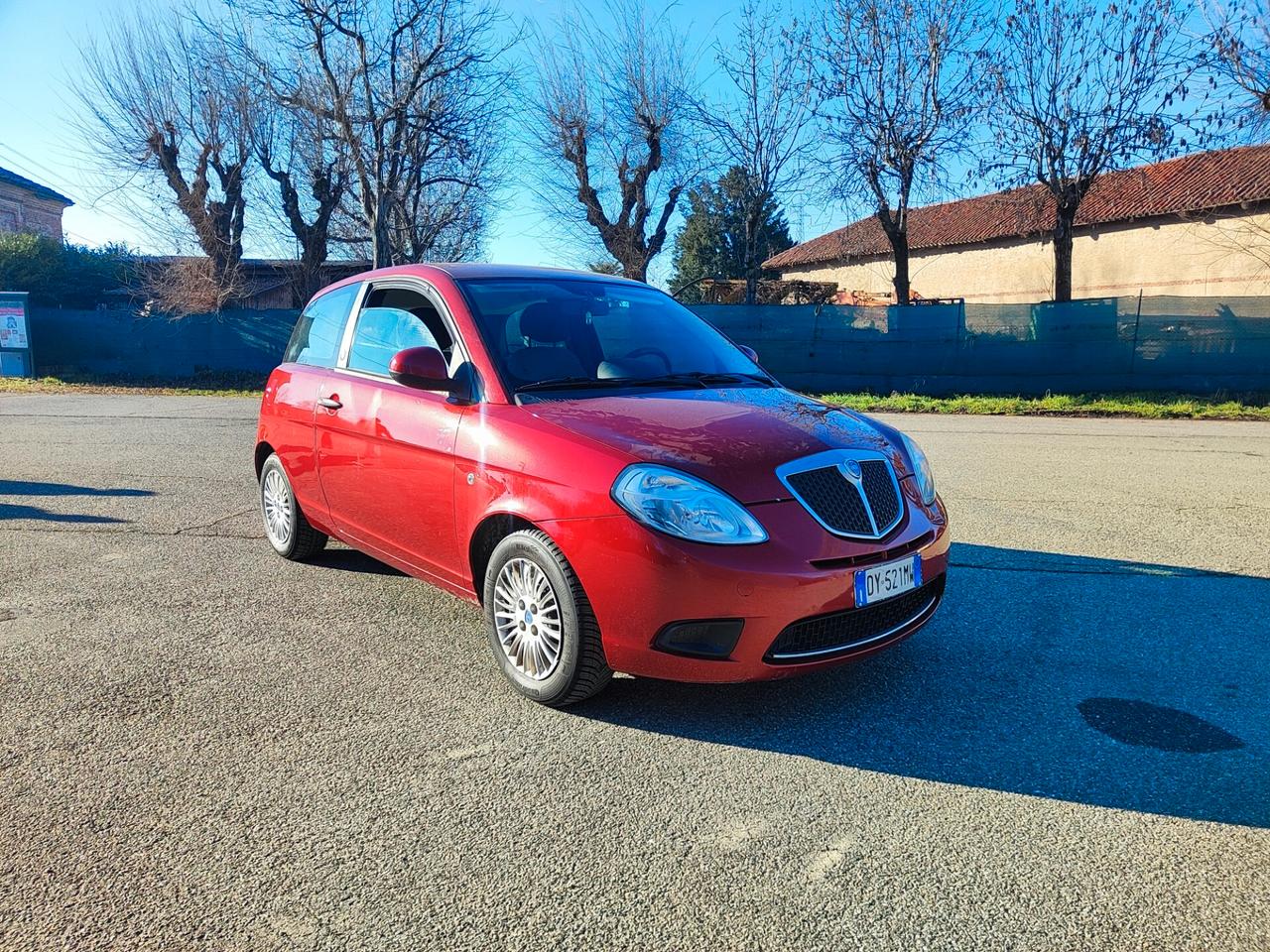 Lancia Ypsilon 1.4 Ecochic GPL