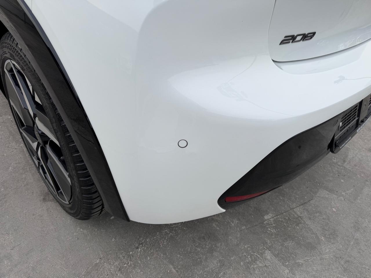 Peugeot 208 Hybrid 110 e-DCS6 GT