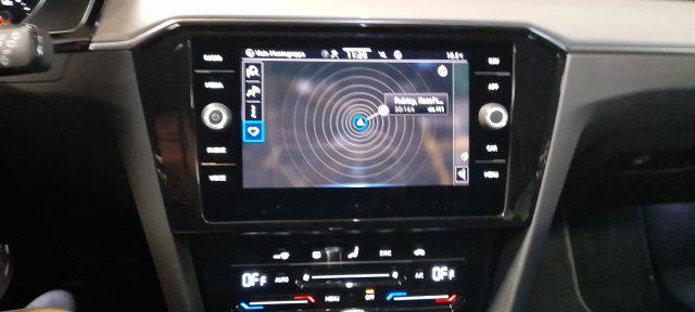 VOLKSWAGEN Passat Variant 2.0 TDI DSG Business