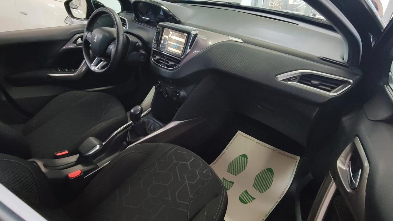 Peugeot 2008 1.2 VTi 82CV Active