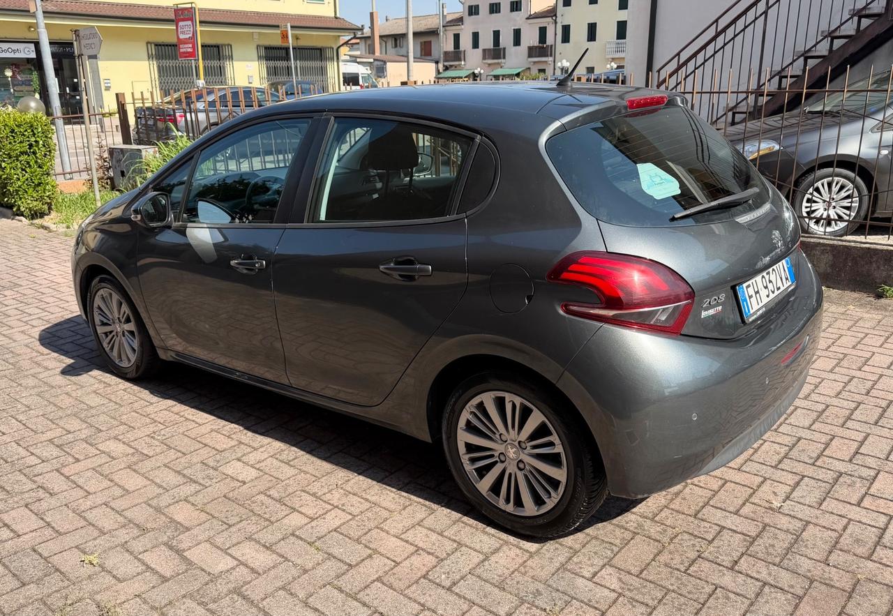 Peugeot 208 1.6 BlueHDi 75 cv Ok Neopatentati