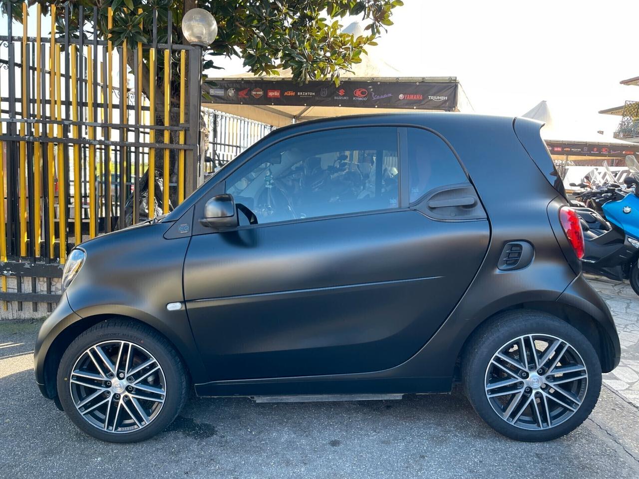 Smart ForTwo EQ Velvet Black