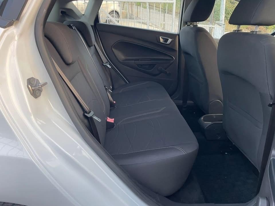 Ford Fiesta 1.5 TDCi 75CV 5 porte