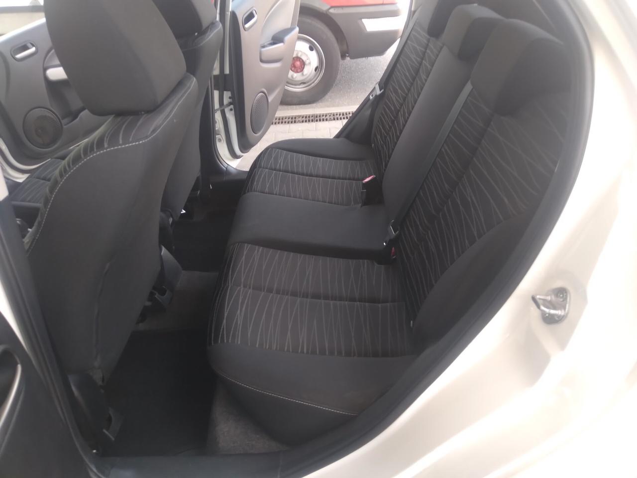 Mazda2 1.3 16V 75CV 5p. Play Gen. GPL x neopatentati