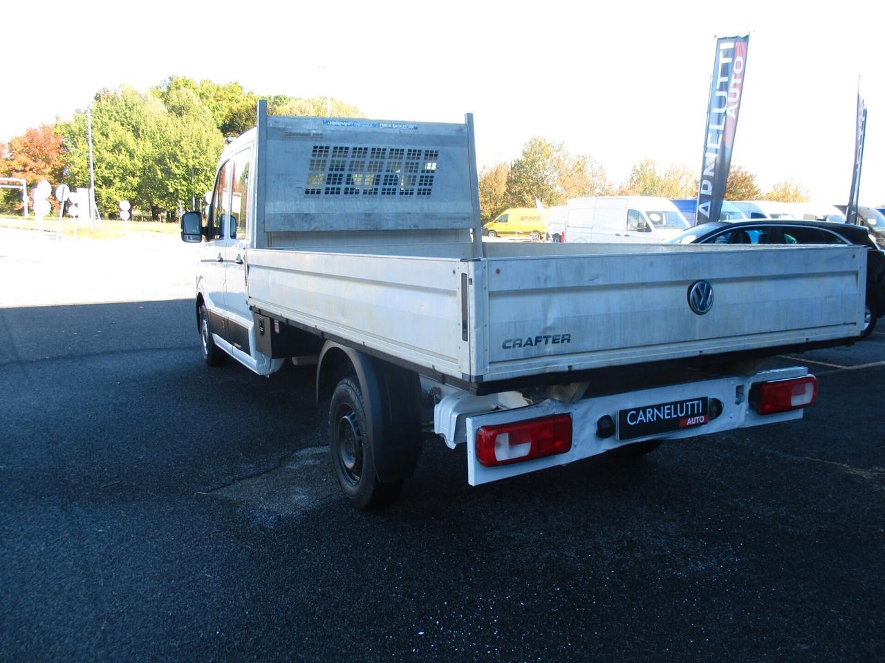Volkswagen CRAFTER DOPPIA CABINA 7 POSTI CON CASSONE
