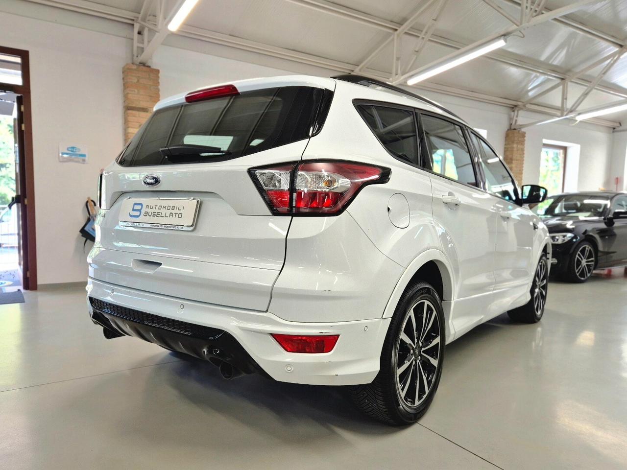 Ford Kuga 2.0 TDCI 120 CV S&S 2WD ST-Line
