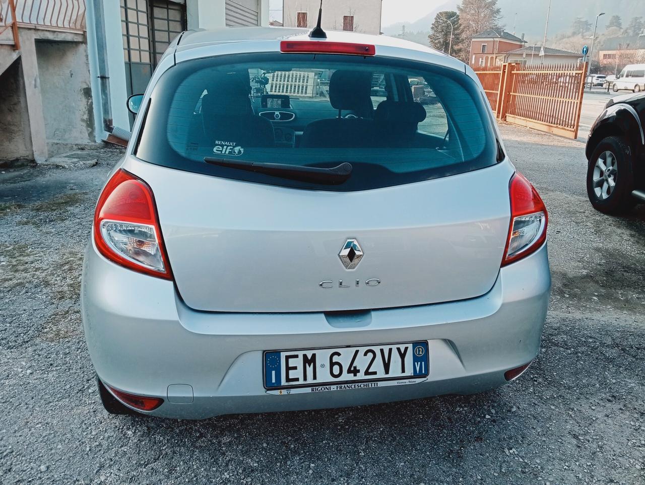 Renault Clio 1.2 16V 5 porte GPL Dynamique